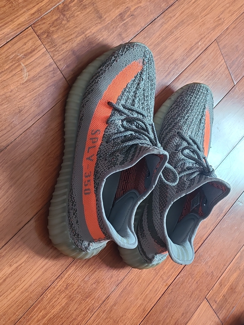 adidas Yeezy Boost 350 V2 Beluga